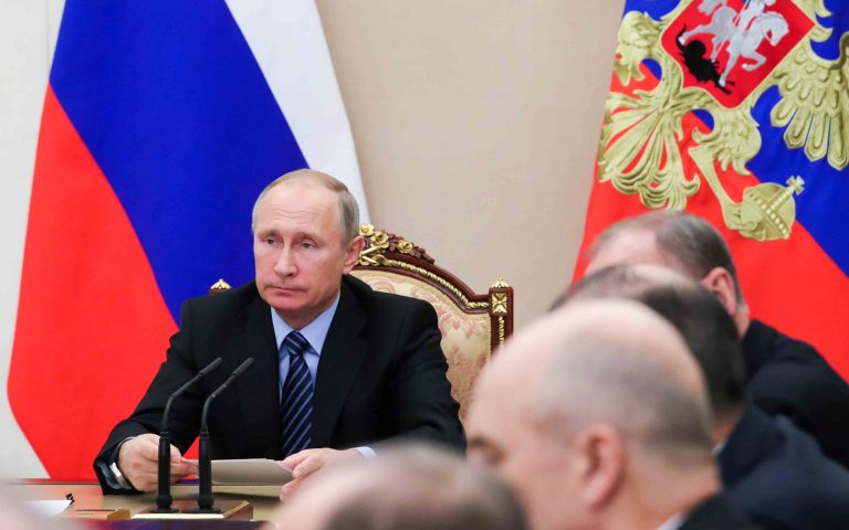Ρωσία: H Εθνική Φρουρά θα «προστατεύει» κυβερνήτες της περιφέρειας με εντολή Πούτιν