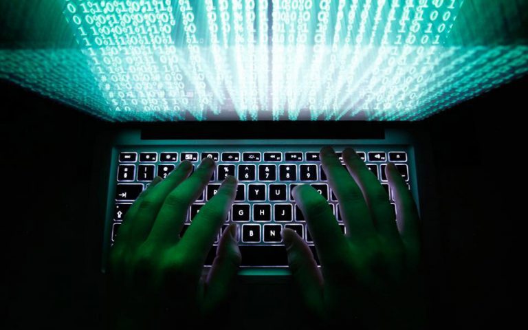 Κινέζοι χάκερς έκλεβαν τεχνολογία από Trimble, Moody’s και Siemens