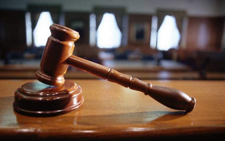 Πέντε δικαστές υπέρ της παραμονής της υπόθεσης Νovartis στους εισαγγελείς και ανακριτές διαφθοράς