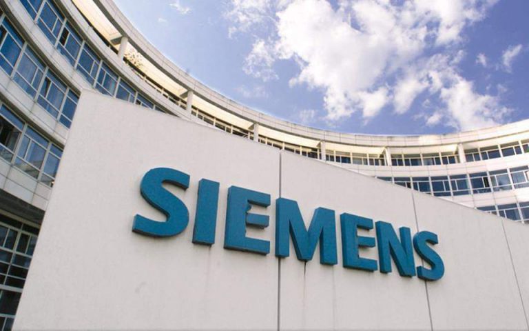Επιβεβαιώνει Τσουκάτο ο πρώην υπεύθυνος οικονομικών του ΠΑΣΟΚ: Ένα εκατομμύριο μάρκα από τη Siemens στο κόμμα