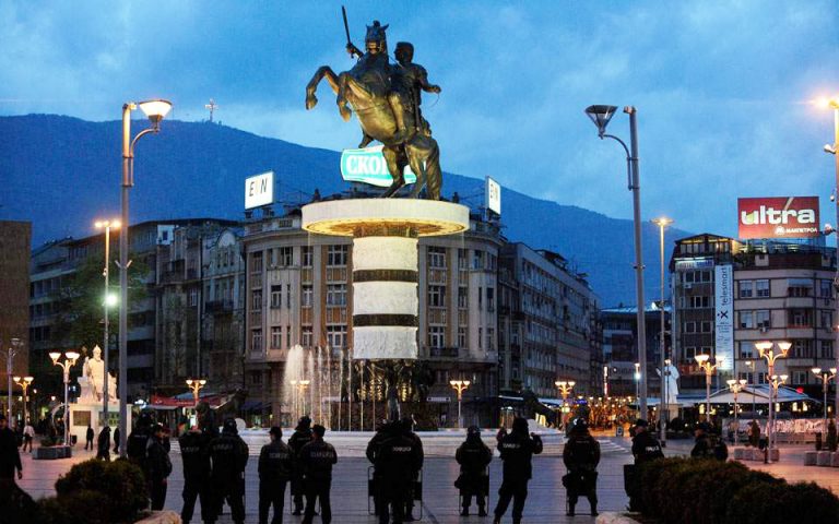 Τζέιμς Πάρντιου: Ο όρος «Μακεδονία» θα πρέπει να βρίσκεται κάπου στο όνομα