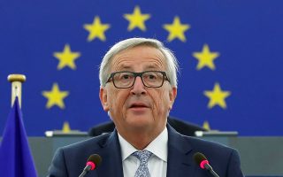 «Χρειαζόμαστε μια πιο ενωμένη Ενωση», τονίζει ο πρόεδρος της Ευρωπαϊκής Επιτροπής Ζαν-Κλοντ Γιούνκερ.