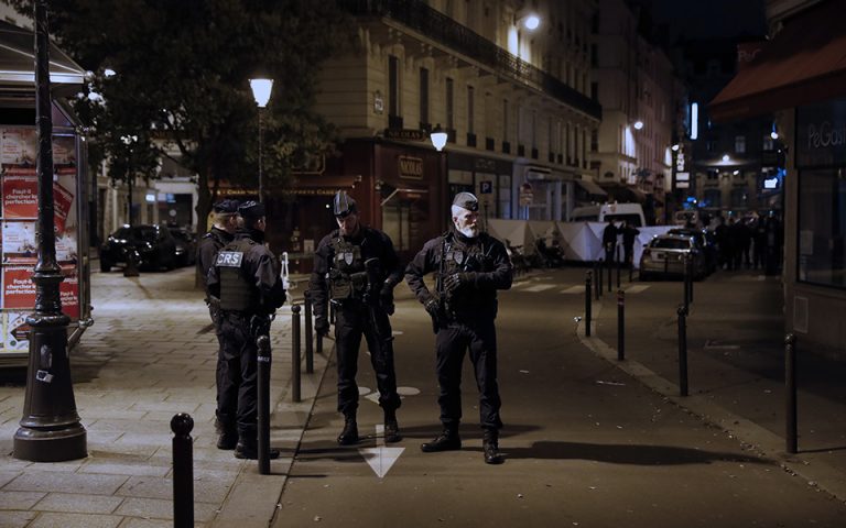 Γαλλία: Eκτακτο υπηρεσιακό συμβούλιο για την επίθεση στο Παρίσι