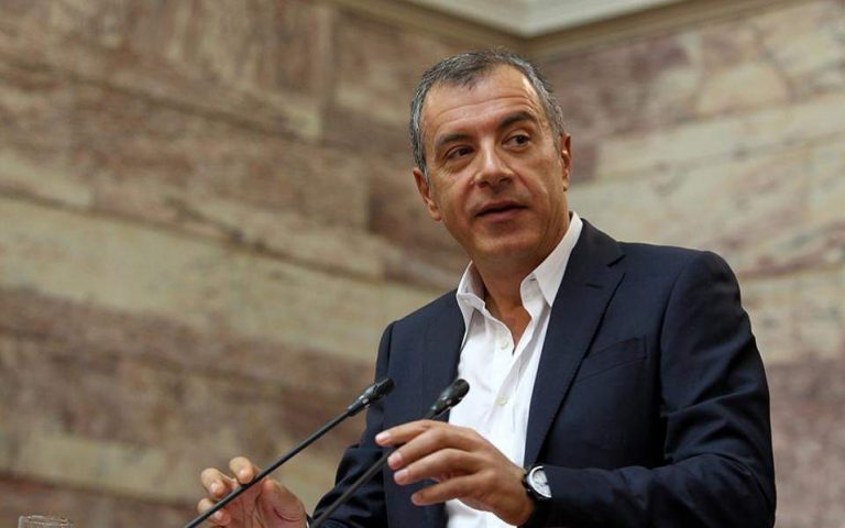 Θεοδωράκης: Ο διχασμός είναι μια παλιά υπόθεση που δεν μπορεί να «ξαναφυτρώνει» στη χώρα μας