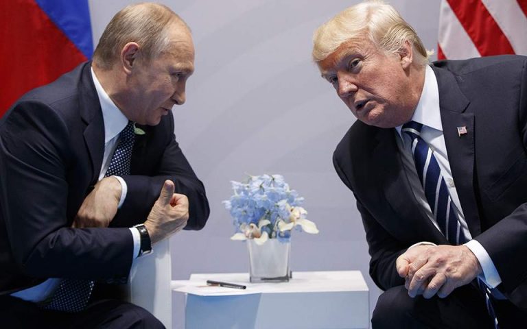 Ο Τραμπ συνεχάρη τον Πούτιν για την ορκωμοσία του στην προεδρία της Ρωσίας