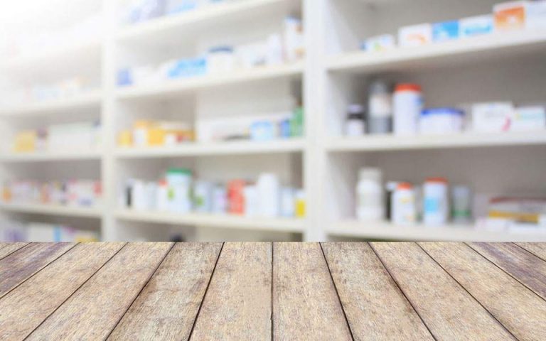 Ερευνες σε Πεύκη, Κηφισιά για τη μαφία των φαρμάκων