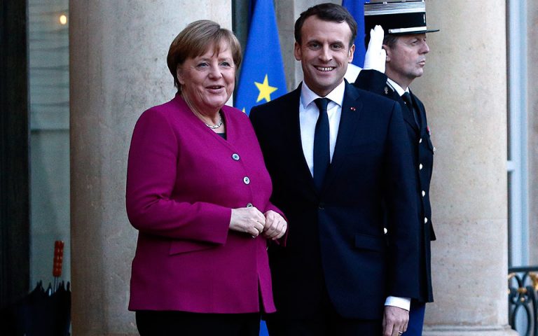 Μέρκελ: Θα βρούμε κοινό έδαφος με τη Γαλλία για τη μεταρρύθμιση της Ευρωζώνης