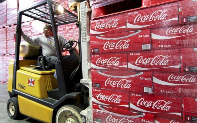 Kάμψη εσόδων 1,7% για την Coca-Cola HBC