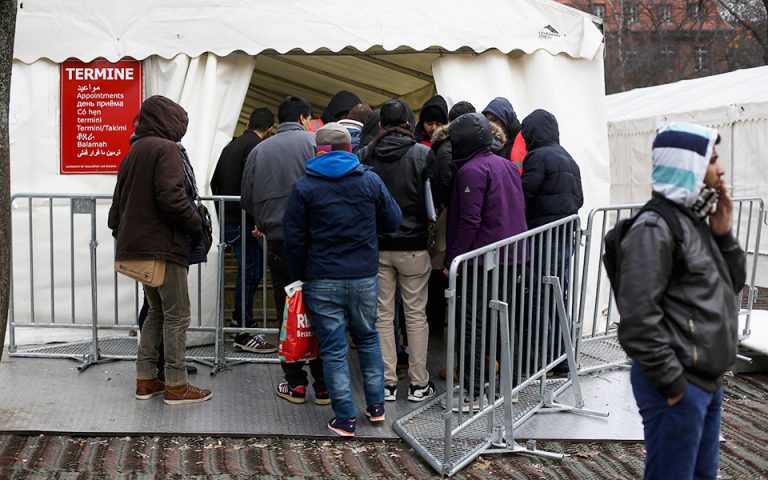 Χίλιοι παραπάνω έλαβαν παράτυπα άσυλο στη Γερμανία