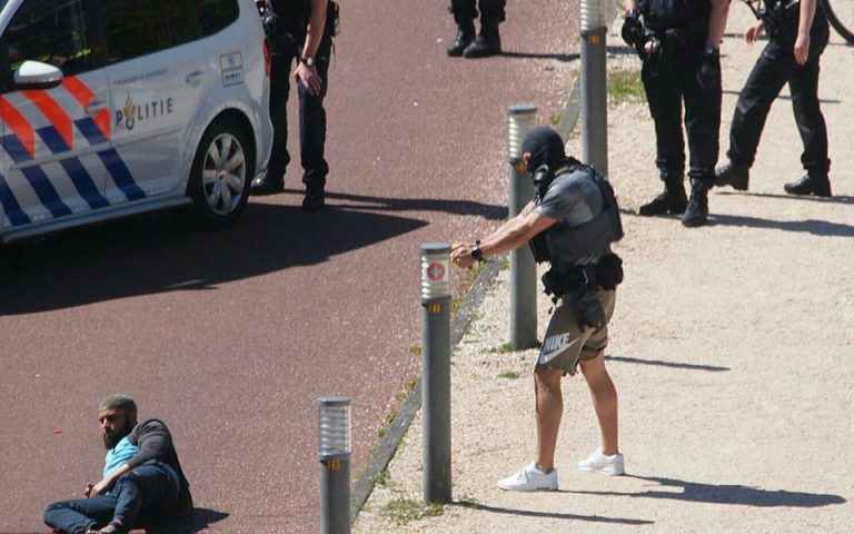 Συνελήφθη ο δράστης της επίθεσης στο κέντρο της Χάγης