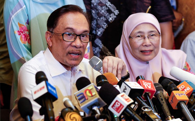 Μαλαισία: Αφέθηκε ελεύθερος ο πρώην ηγέτης της αντιπολίτευσης, Aνουαρ Ιμπραήμ