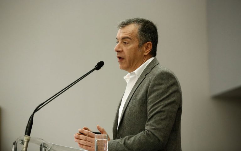Θεοδωράκης: Τα εθνικά θέματα δεν είναι πεδίο για ρεβανσισμό κι εκδικητικότητα