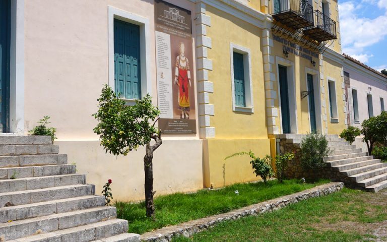 Η συλλογή Ηλία Ε. Δαραδήμου, ένα πρότυπο μουσείο στο Χρισσό Φωκίδος, αποκαλύπτει έναν ολόκληρο κόσμο