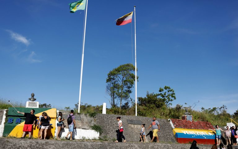 Άνοιξαν και πάλι τα σύνορα της Βραζιλίας με τη Βενεζουέλα έπειτα από δικαστική απόφαση