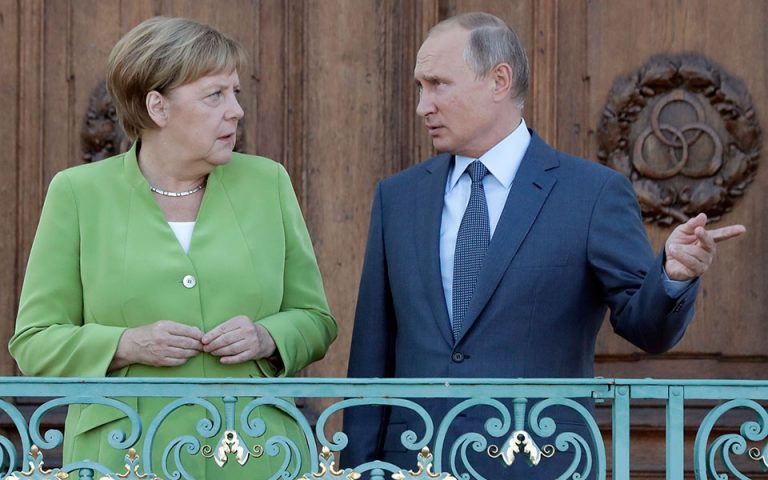 Μέρκελ και Πούτιν εκφράζουν «καλή θέληση» για συνεργασία στην επίλυση διεθνών διενέξεων (φωτογραφίες) | Η ΚΑΘΗΜΕΡΙΝΗ