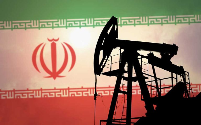 Οι ιρανικές εξαγωγές «μαύρου χρυσού» μειώθηκαν κατά 35% από τον Απρίλιο