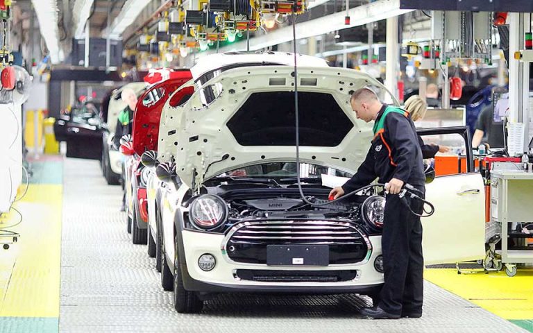 Το Brexit θα βλάψει τις βρετανικές αυτοκινητοβιομηχανίες