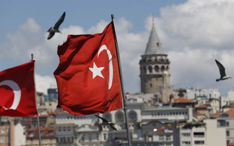 Καταρρέει η οικονομική εμπιστοσύνη στην Τουρκία