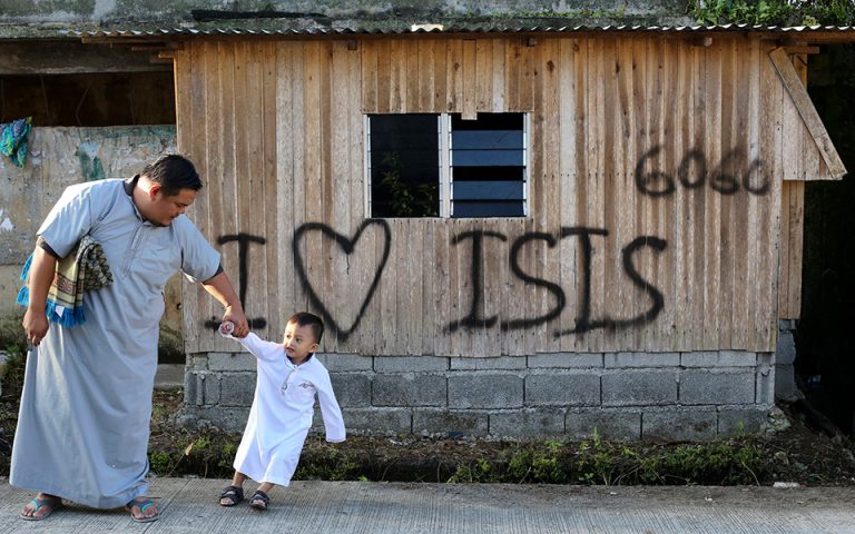 Στέιτ Ντιπάρτμεντ: Νέες, «πιο σύνθετες» τρομοκρατικές απειλές το 2017 παρά την ήττα του Ισλαμικού Κράτους