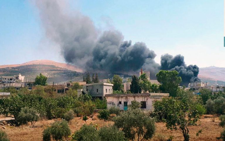 Συρία: Αεροπορικές επιδρομές ρωσικών δυνάμεων στην Ιντλίμπ πριν από την κρίσιμη σύνοδο κορυφής στην Τεχεράνη