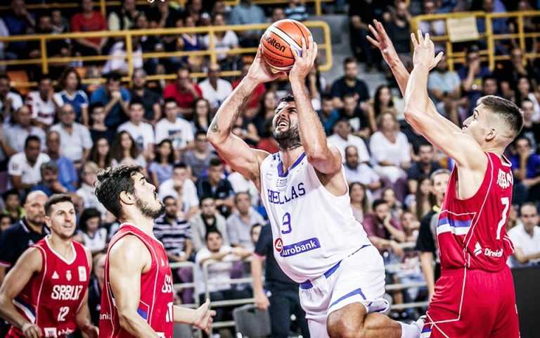 Μπάσκετ: Μεγάλη νίκη της Ελλάδας κόντρα στη Σερβία με 70-63