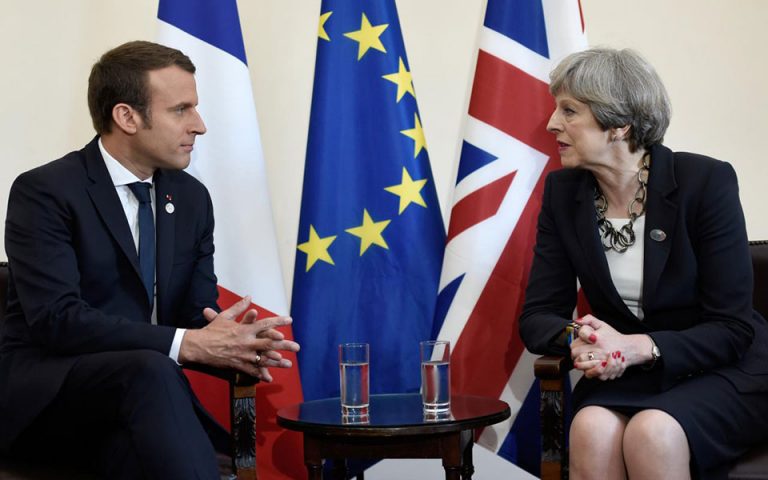 «Ουδέν σχόλιο», απαντά το Παρίσι στη Μέι για Brexit
