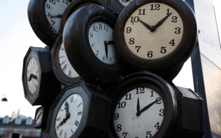 Κομισιόν: Κάθε κράτος θα αποφασίσει ξεχωριστά για την αλλαγή ώρας