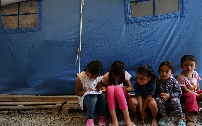 Μυτιλήνη: Επιτέθηκαν σε 9χρονη επειδή την πέρασαν για προσφυγόπουλο