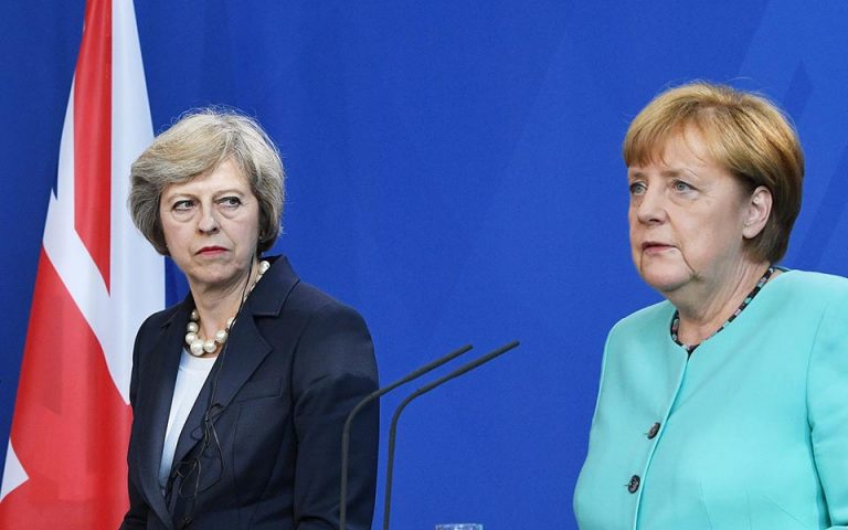 Οχι από Βερολίνο στην ελεύθερη κυκλοφορία αγαθών μετά το Brexit