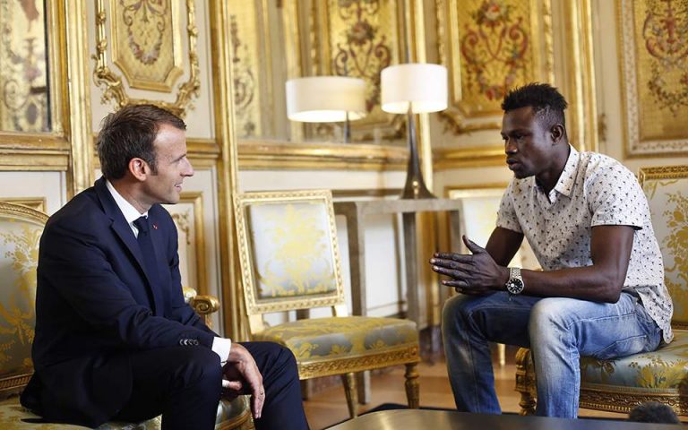 Τη γαλλική υπηκοότητα πήρε ο «ήρωας» του Παρισιού από το Μάλι