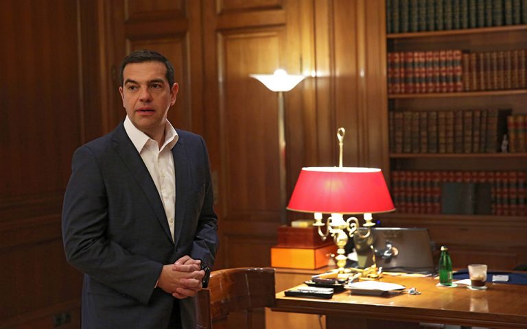 Handelsblatt: «Η Ελλάδα πληρώνει περισσότερα για να δανειστεί»