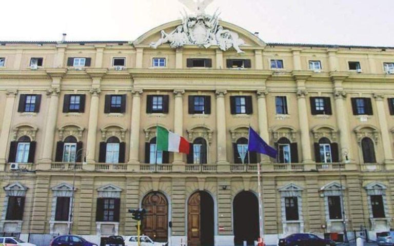 Ιταλικό εμπόδιο στη μεταρρύθμιση της Ευρώπης