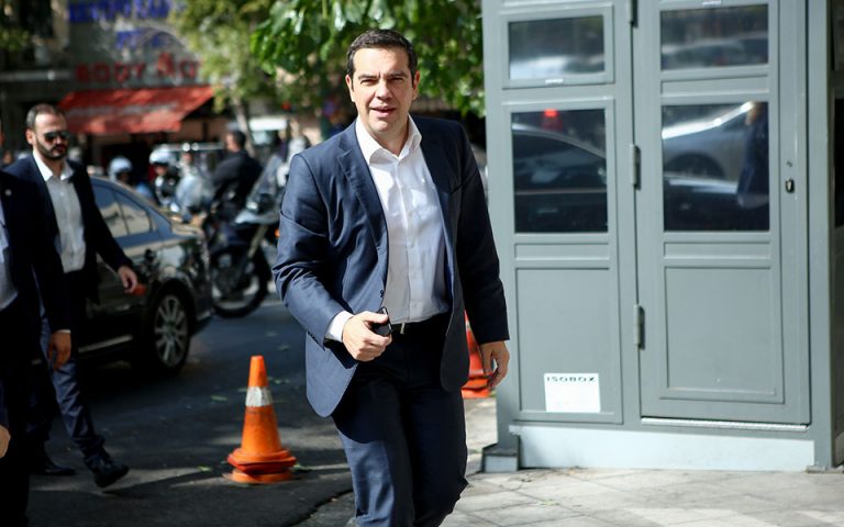 Ικανοποίηση στην Πολιτική Γραμματεία του ΣΥΡΙΖΑ για τις εξελίξεις στην ΠΓΔΜ