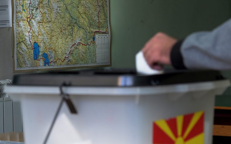 Αμεση Ανάλυση: Τα επόμενα βήματα μετά το δημοψήφισμα στην ΠΓΔΜ