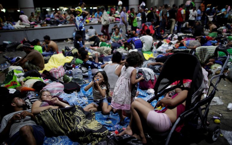 Τραμπ: Αντίποινα σε χώρες της Κεντρικής Αμερικής που άφησαν το «καραβάνι» μεταναστών να πλησιάσει τα σύνορα