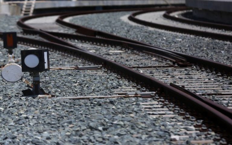Γυναίκα παρασύρθηκε θανάσιμα από τρένο στην Πιερία