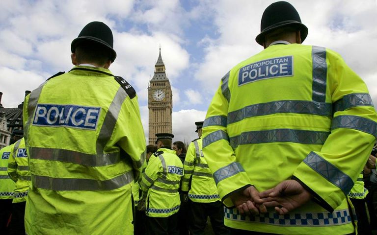 Λονδίνο: Λήξαν το περιστατικό με ύποπτο δέμα στην Πλατεία του Κοινοβουλίου