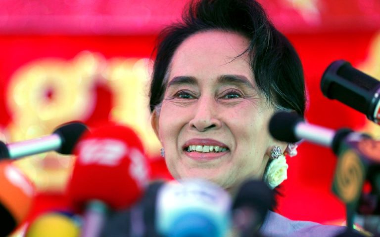 Η Διεθνής Αμνηστία «αποκαθήλωσε» την βραβευμένη με Νόμπελ Ειρήνης ηγέτιδα της Μιανμάρ