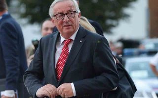 European Commission President Jean-Claude Juncker arrives for the informal meeting of European Union leaders ahead of the EU summit, in Salzburg, Austria, September 19, 2018. REUTERS/Lisi Niesner