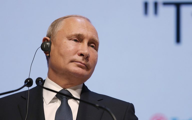 Πούτιν: Θα απαντήσουμε στην αποχώρηση των ΗΠΑ από τη Συνθήκη για τα πυρηνικά όπλα μέσου βεληνεκούς