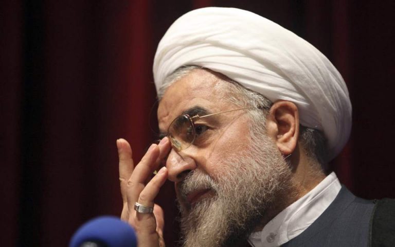 Οι ΗΠΑ επαναφέρουν σήμερα τις κυρώσεις εναντίον του Ιράν – Ροχανί: Εμείς θα πουλάμε πετρέλαιο