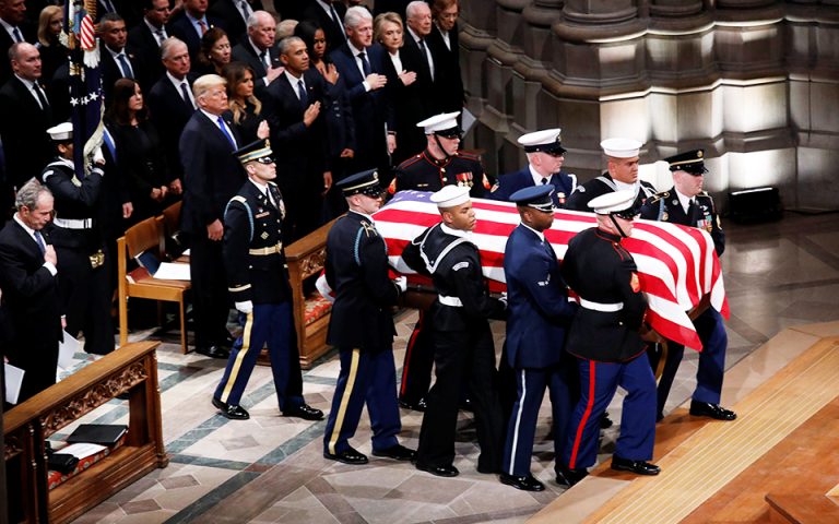 Το τελευταίο αντίο στον Τζορτζ Μπους