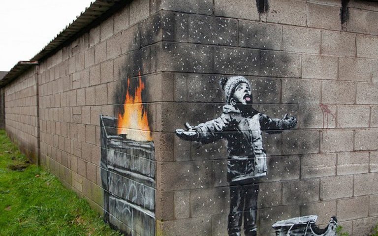 Καινούργιος «Banksy» στην πιο μολυσμένη πόλη της Βρετανίας (βίντεο)