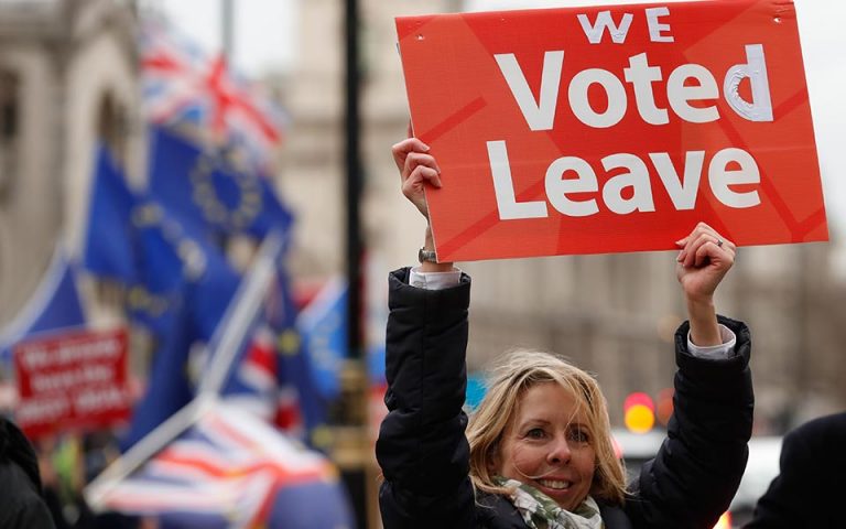Βρετανία: Σενάρια αντιμετώπισης ενός άτακτου Brexit εξέτασε το υπουργικό συμβούλιο