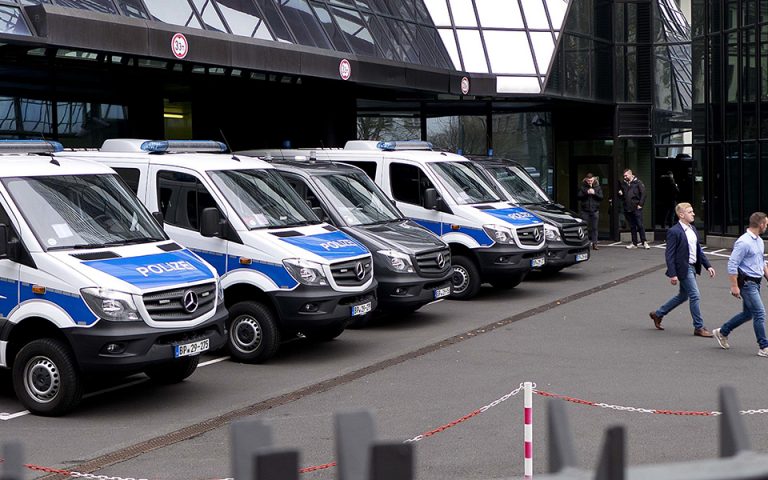 Γερμανία: Ενισχύονται τα μέτρα ασφαλείας στο αεροδρόμιο της Στουτγκάρδης