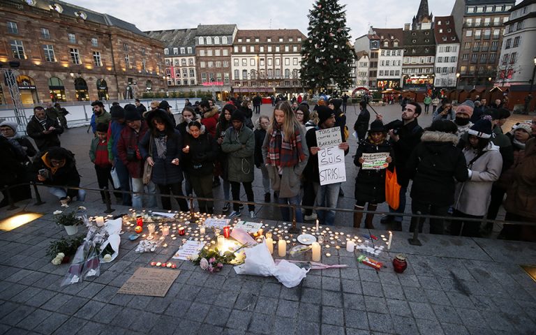 Στους 5 οι νεκροί της επίθεσης στο Στρασβούργο – Υπέκυψε τραυματίας