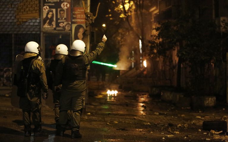 Τριάντα συλλήψεις χθες για τα επεισόδια σε όλη την Ελλάδα