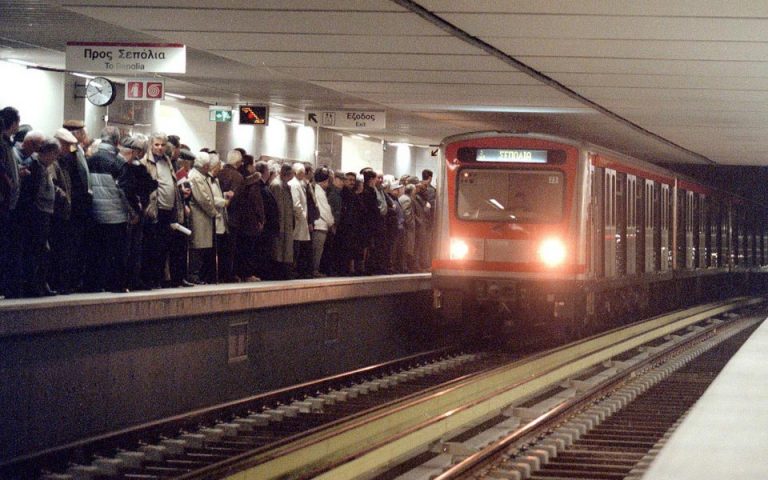 Τα εγκαίνια του Μετρό πριν από 19 χρόνια (φωτογραφίες-βίντεο)