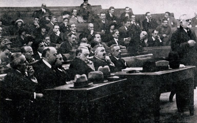100 Χρόνια «Η Καθημερινή»: Ενας αιώνας με ένα κλικ – 1926: Η δίκη των Εξ