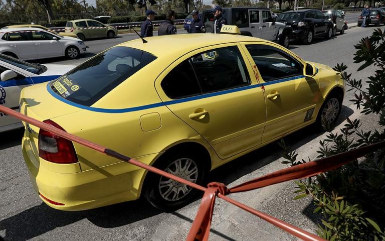 Πειθαρχικό έλεγχο για τον οδηγό ταξί που δεν βοήθησε το θύμα στο Ελληνικό ζήτησε το Υπ. Μεταφορών